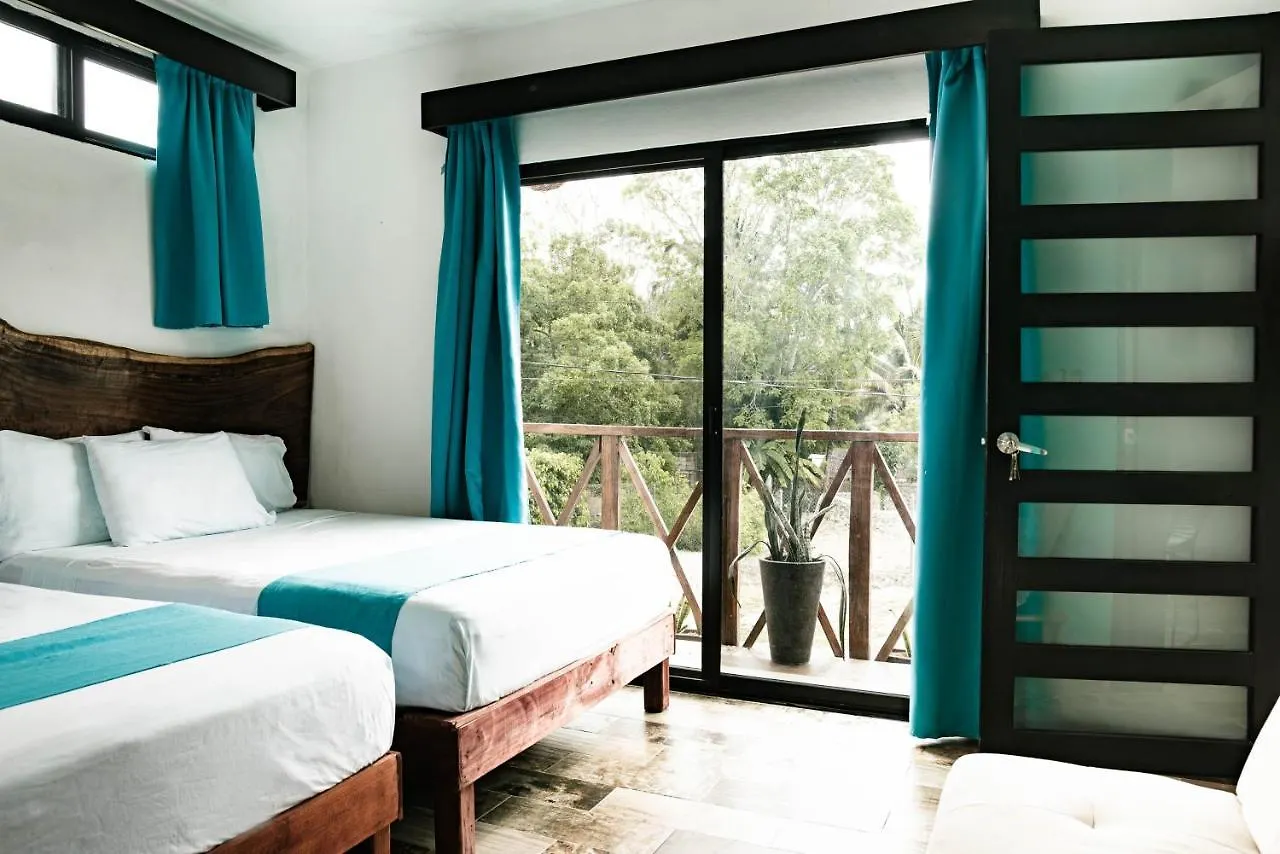 Hotel Y Beach Club Casa Mia Xulha -Bacalar Xul-Ha
