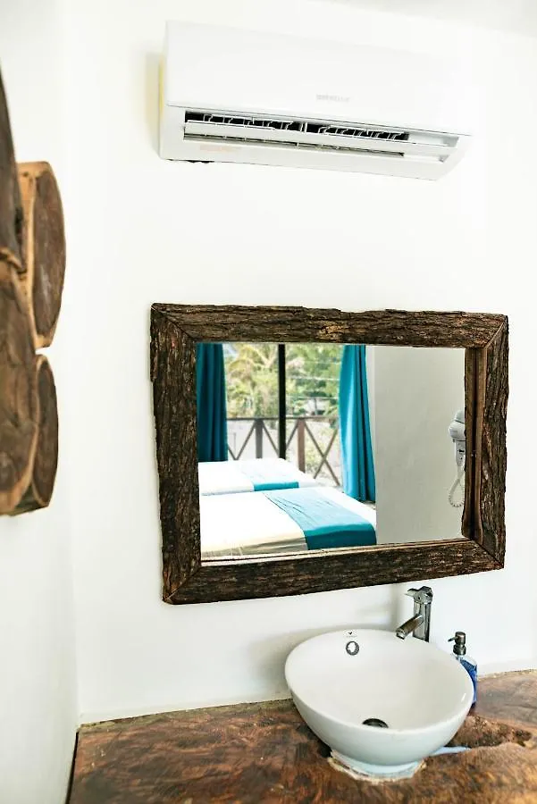 Hotel Y Beach Club Casa Mia Xulha -Bacalar Xul-Ha 0*,  المكسيك